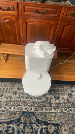 Dreame d10 gen 2 ( robot vacuum )