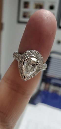 2.50 Carat Pear Shape F Si2 Halo Diamond Ring Hurry!!