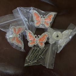 Knobs for Cabinet/Dresser Butterflies 