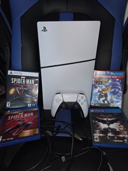 Playstation 5 Slim Console Bundle Like New