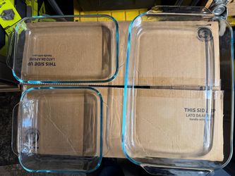 Glass baking pans