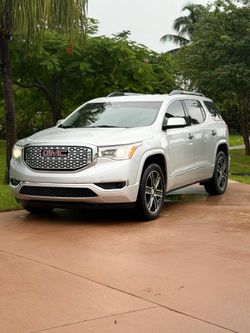 GMC Acadia Denali 🔥