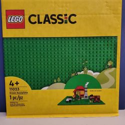 LEGO 11023 Green Baseplate