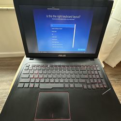 ASUS - 15.6" - Intel Core i7 7th Gen 7700HQ (2.80GHz) - NVIDIA GeForce GTX 1050 - 8 GB DDR4 - 256 GB M.2 SATA SSD - Windows 10 Home 64-Bit - Gaming La