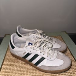 Adidas Size 7 Women’s