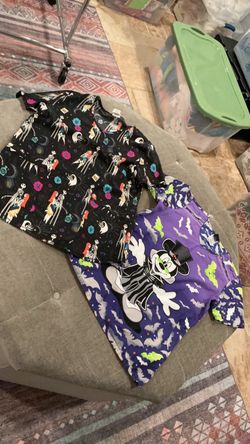 Scrub tops S.