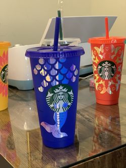 Starbucks cups with design and name