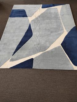 8' X 10' Rug