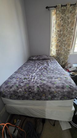 Twin-Size bed all complete sell