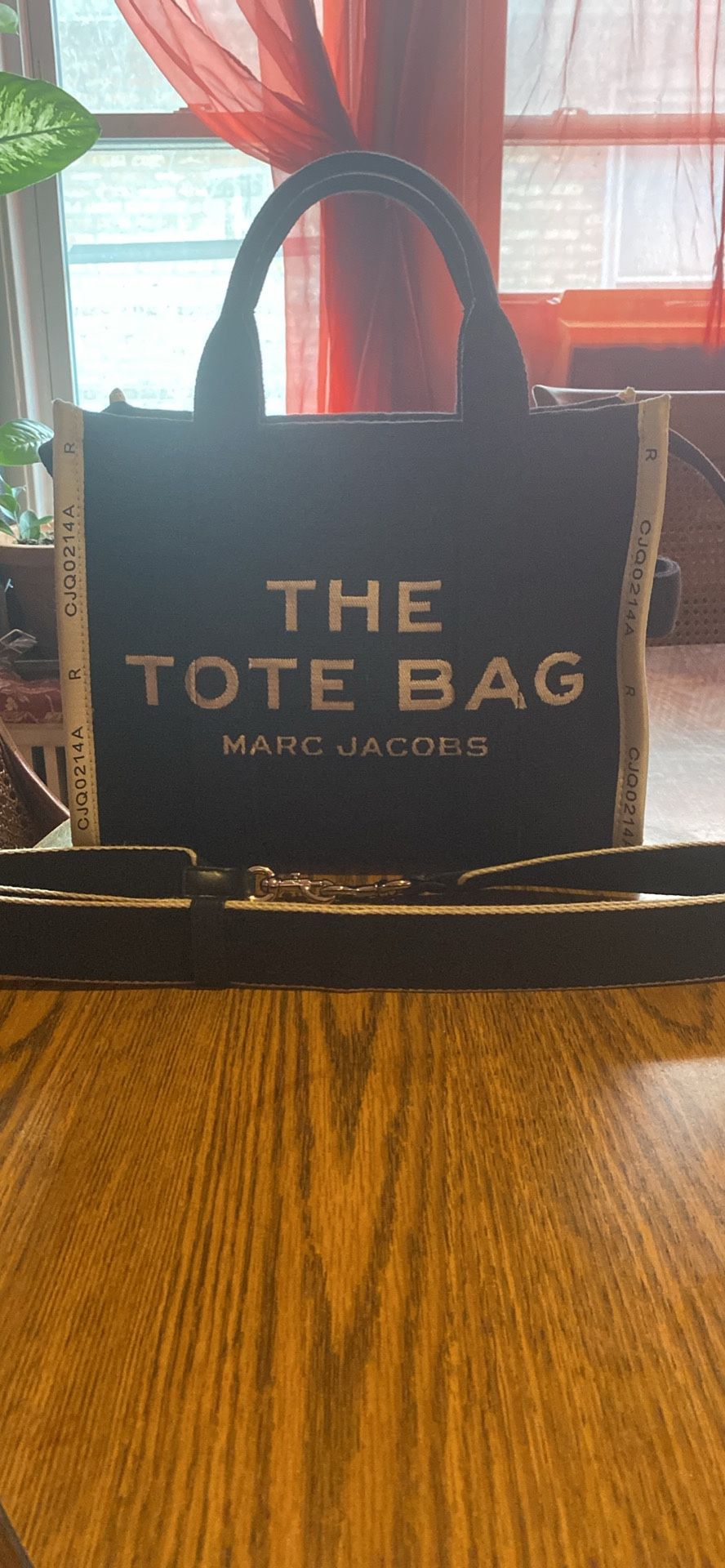 Marc Jacob’s The Tote Bag