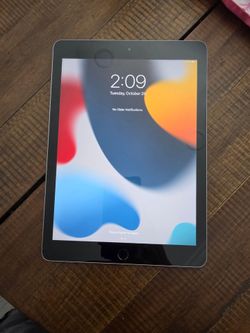 iPad 6th Gen