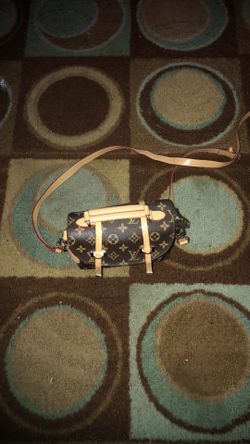 Louis Vuitton Handbag