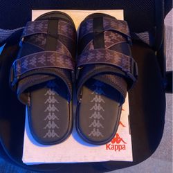 All black size 10 kappa slides