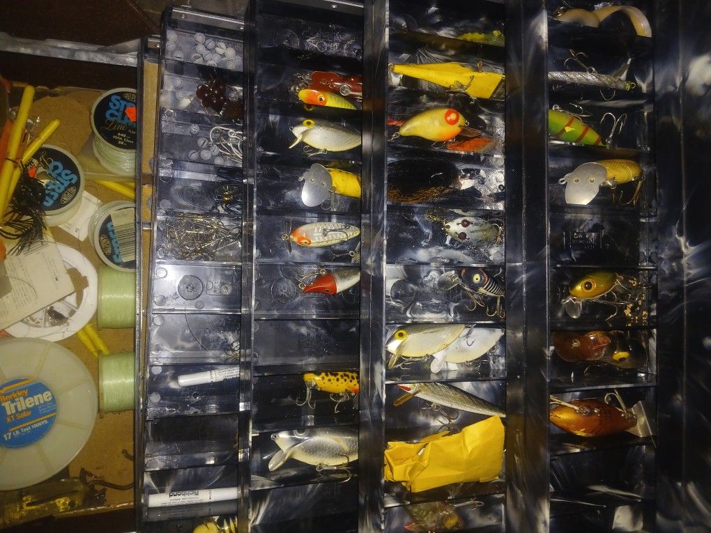 Fishing Lures And Philson Lure Box