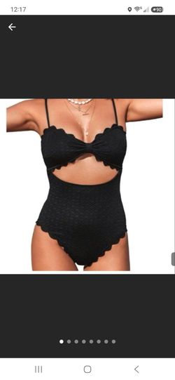 Cupshe  Scalloped Edge Cutout Swimsuit