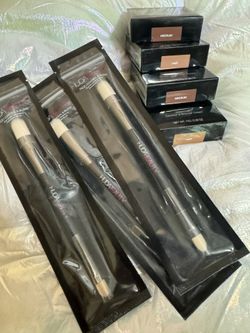 Bronzer And Brushes