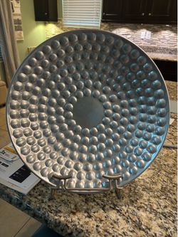 Accent decoration plate