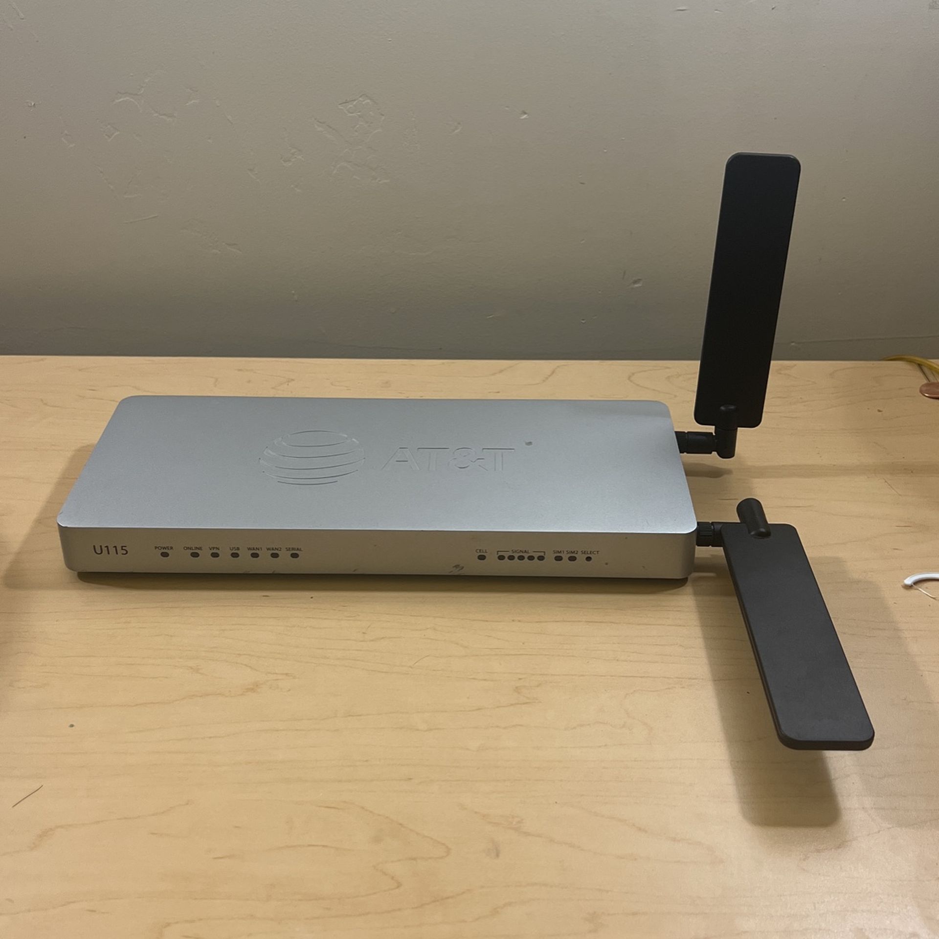 AT&T VPN Gateway U115 ASB-U115-4ATT-OUS 9903