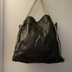 Black Purse 