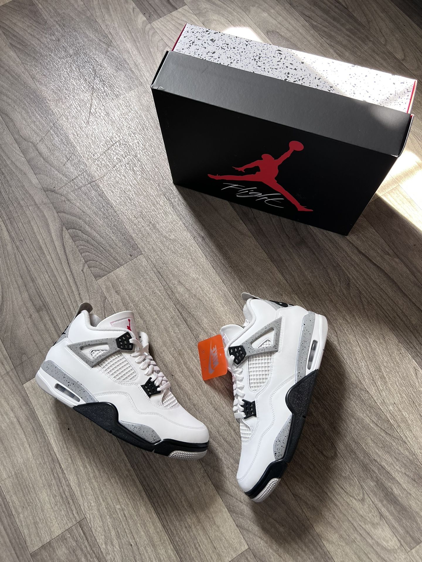 Air Jordan 4 “White Cement”