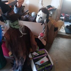 Halloween Decor 