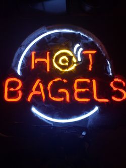 Hot Bagel Light
