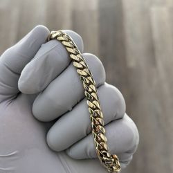 Gold14k Cuban Bracelet 7mm ( SOLID)