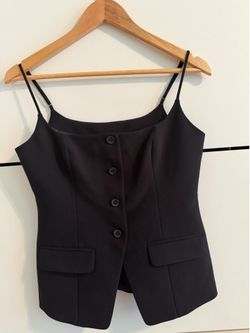 Open edit -button front suit cami 35$