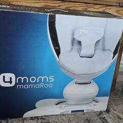 Mamaroo Baby Swing