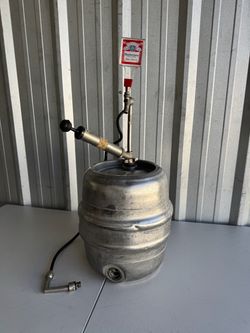 Vintage Schlitz Brewery Keg with Tap Assembly – Collectible