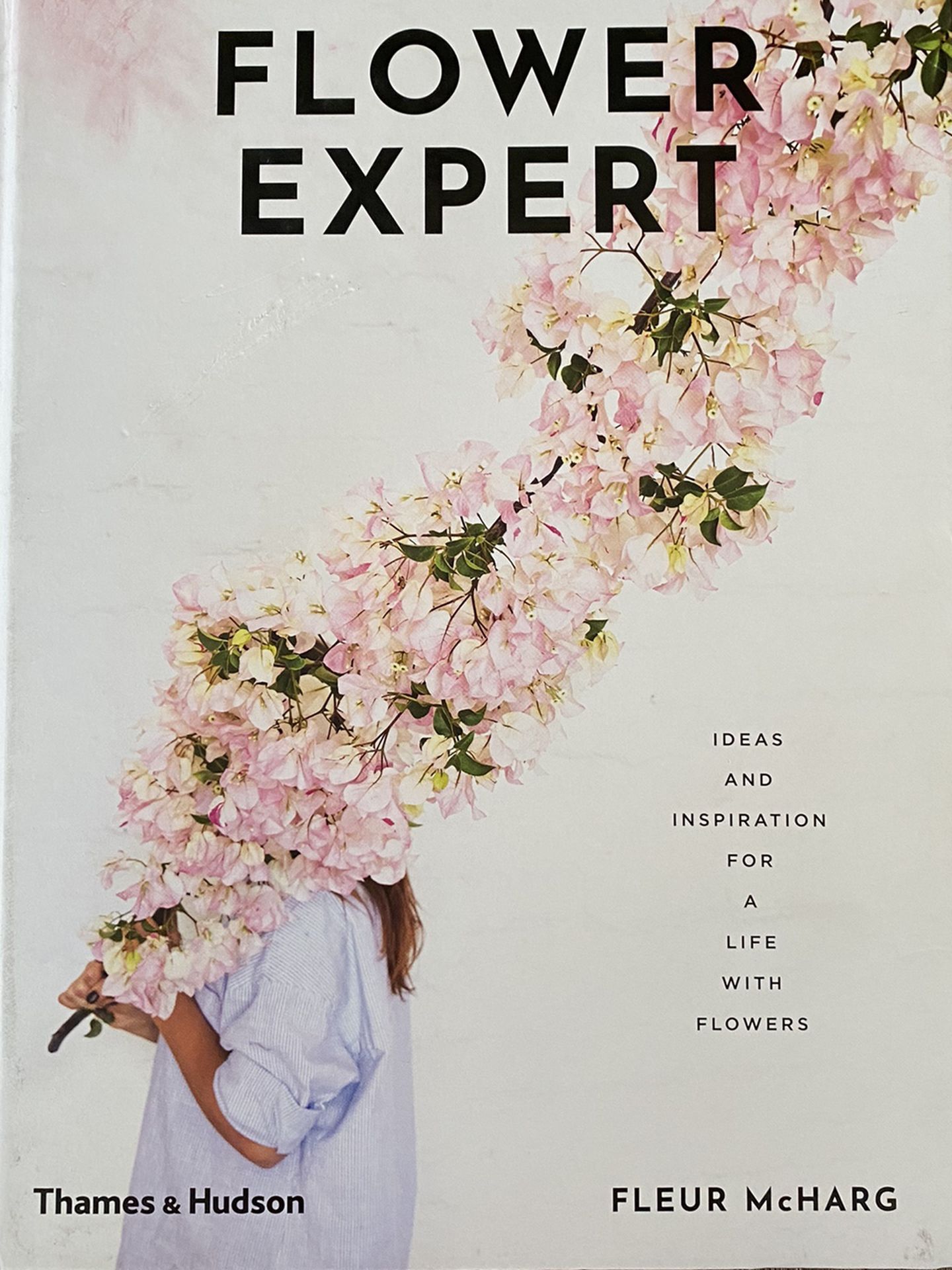 The Flower Expert by Fleur McHarg (hard cover)