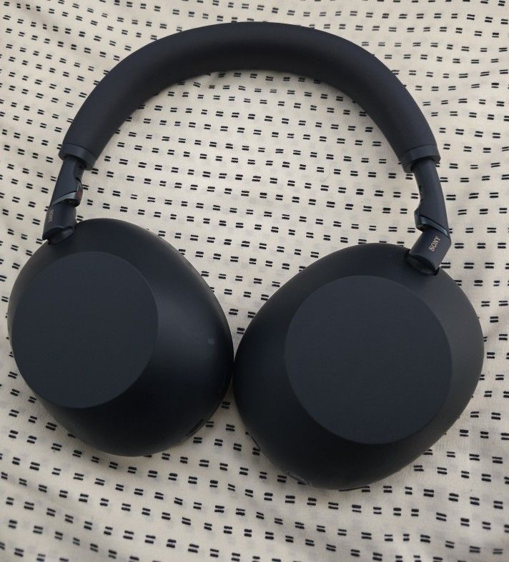 Sony WH-1000XM6 Bluetooth Headphones