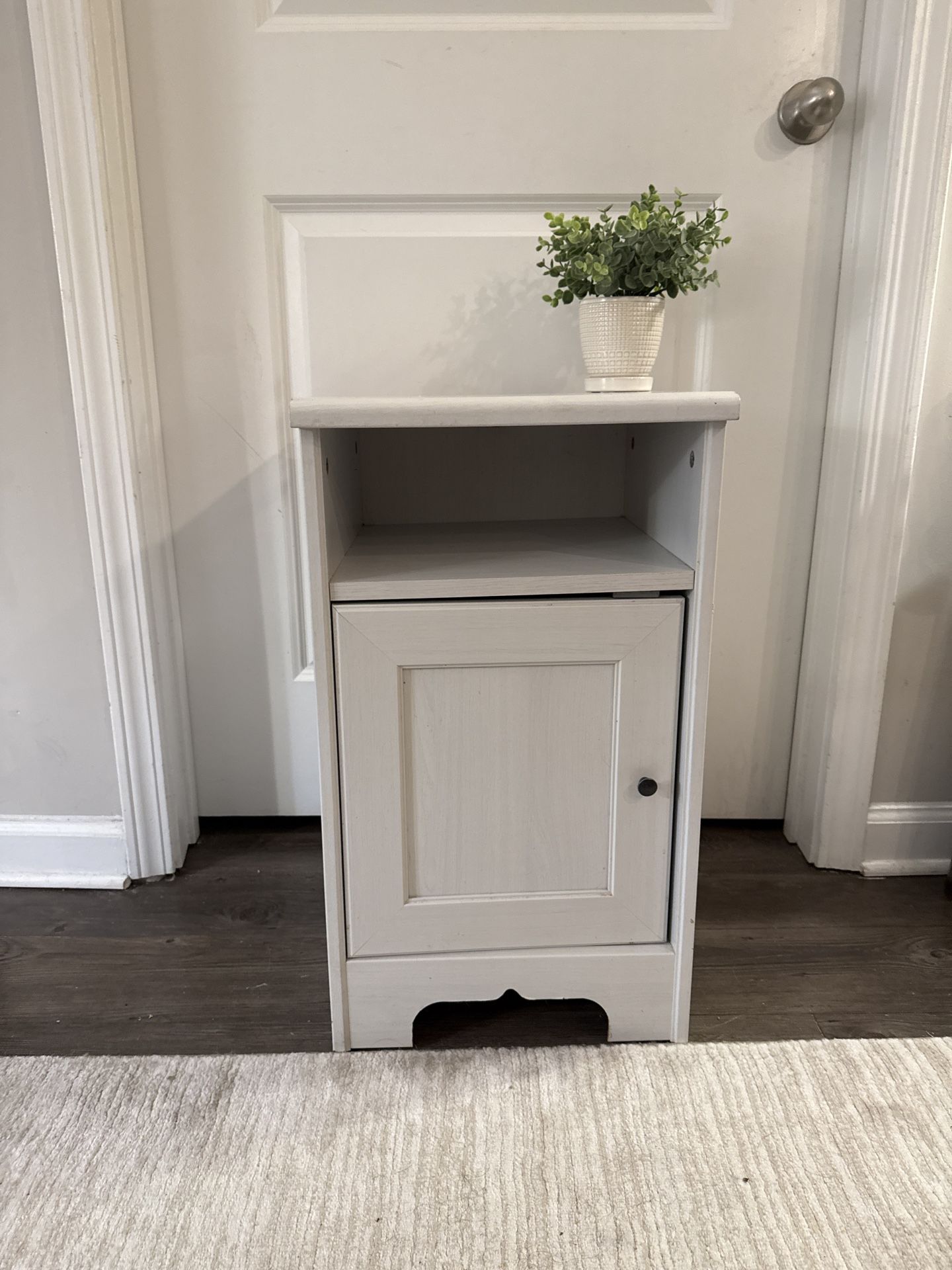 White Wooden Cabinet 