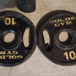 Gold's Gym Pair 10 Lb Plates Used