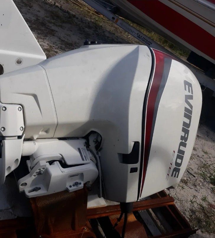 2020 Evinrude ETEC 150 HP OUT Board Motor