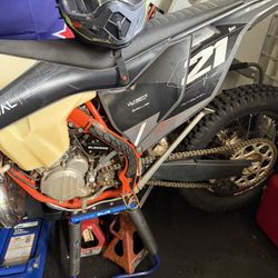 2019 KTM 300 XCW