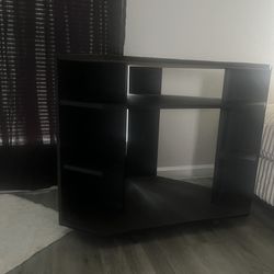 Corner entertainment center