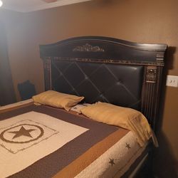 King Size  Complete Bed Frame ( Barley Used)