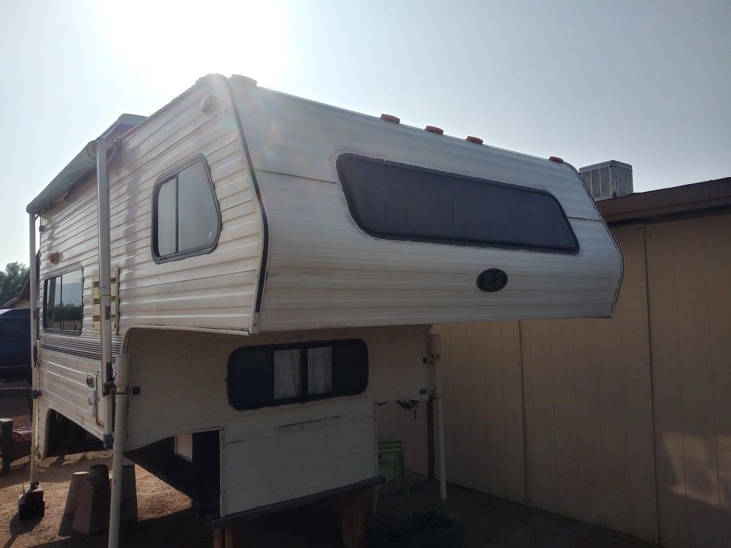 S and S cab over camper 1985 for Sale in Apache Junction, AZ OfferUp