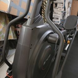 E25 Elliiptical
