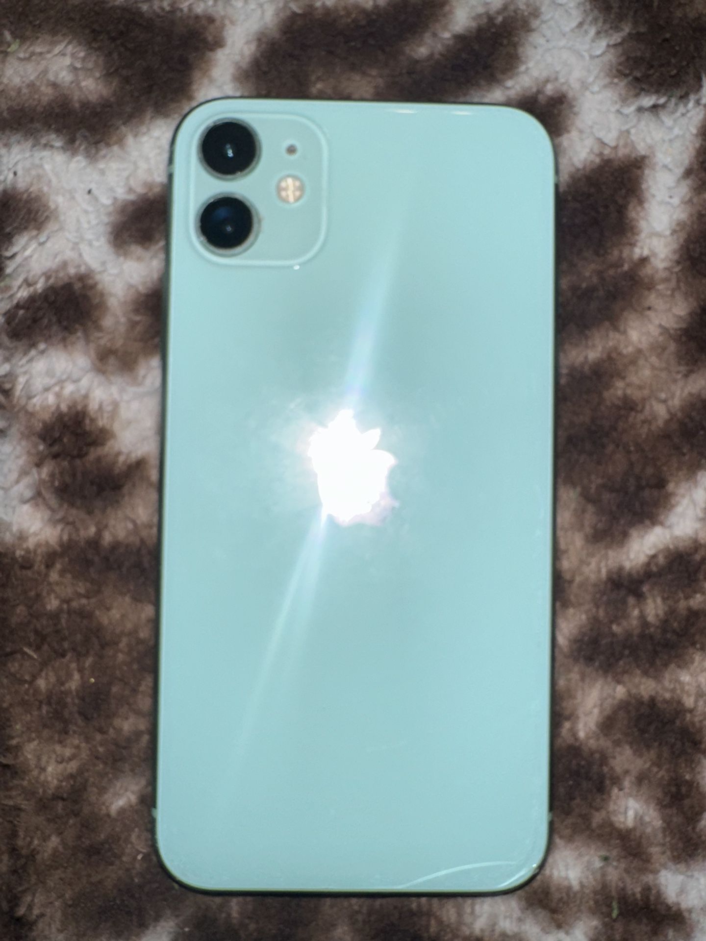 iPhone 11 , Unlocked , Any Carrier ,