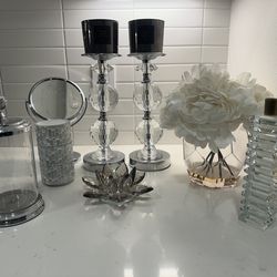 Bath/bedroom Accessories set