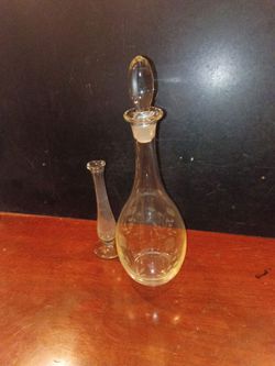 Etched Wine Decanter & Bud vase.