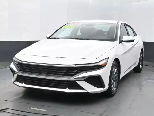 2024 Hyundai Elantra