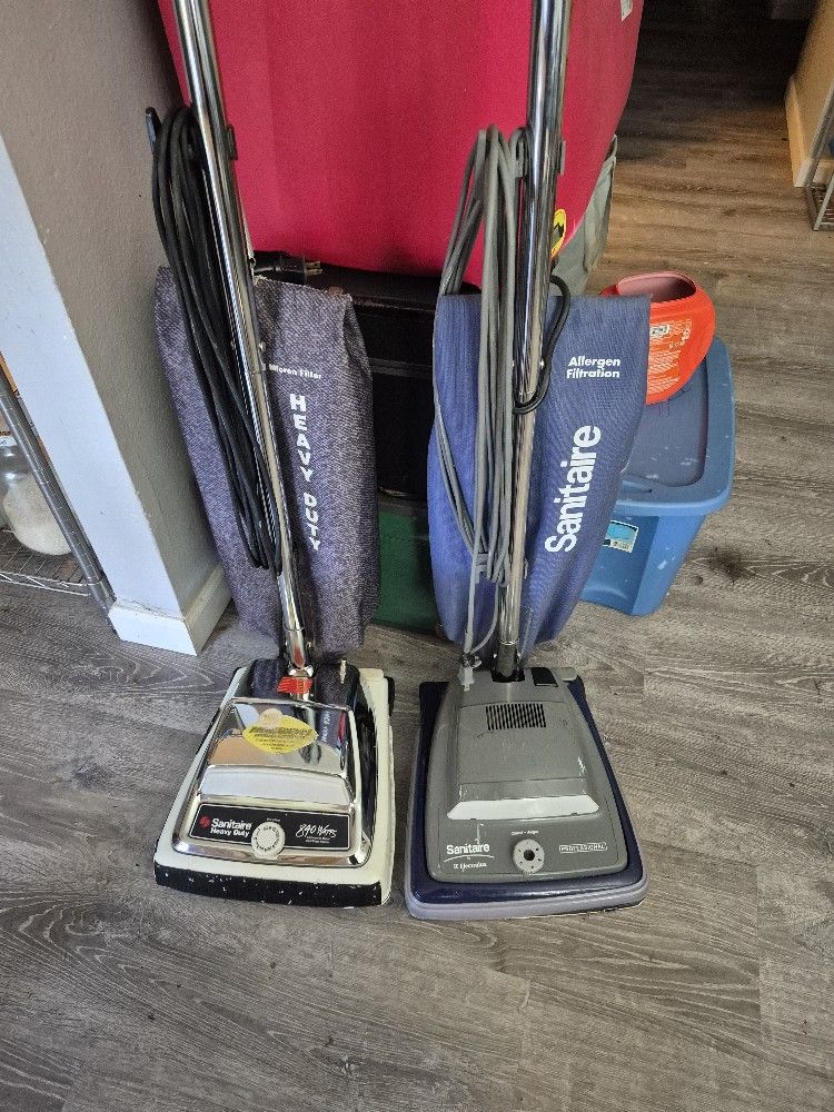 Heavy Duty Sanitaire Vacum