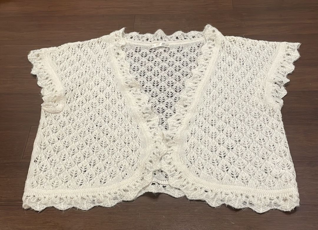 Chic Cream Crochet Women's Blouse Cardigan