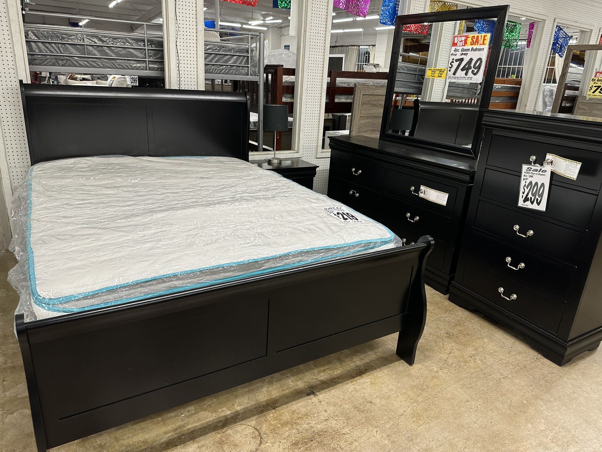 BRAND NEW 4pc. Bedroom Set - Black, Cherry, White Or Gray!  Bed, Dresser, Mirror & Nightstand- NEW IN BOXES!