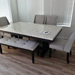 Brand New Dining Set Table And Chairs 