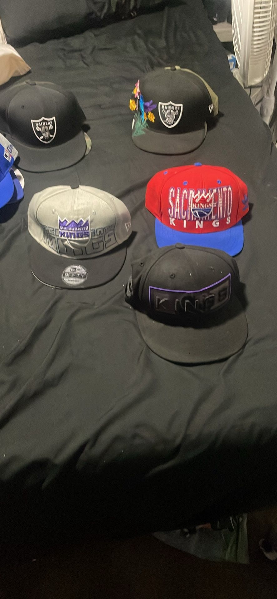 7 5/8 Fitted Hats Las Vegas ,Raiders,sacramento King Los Angeles Doggers