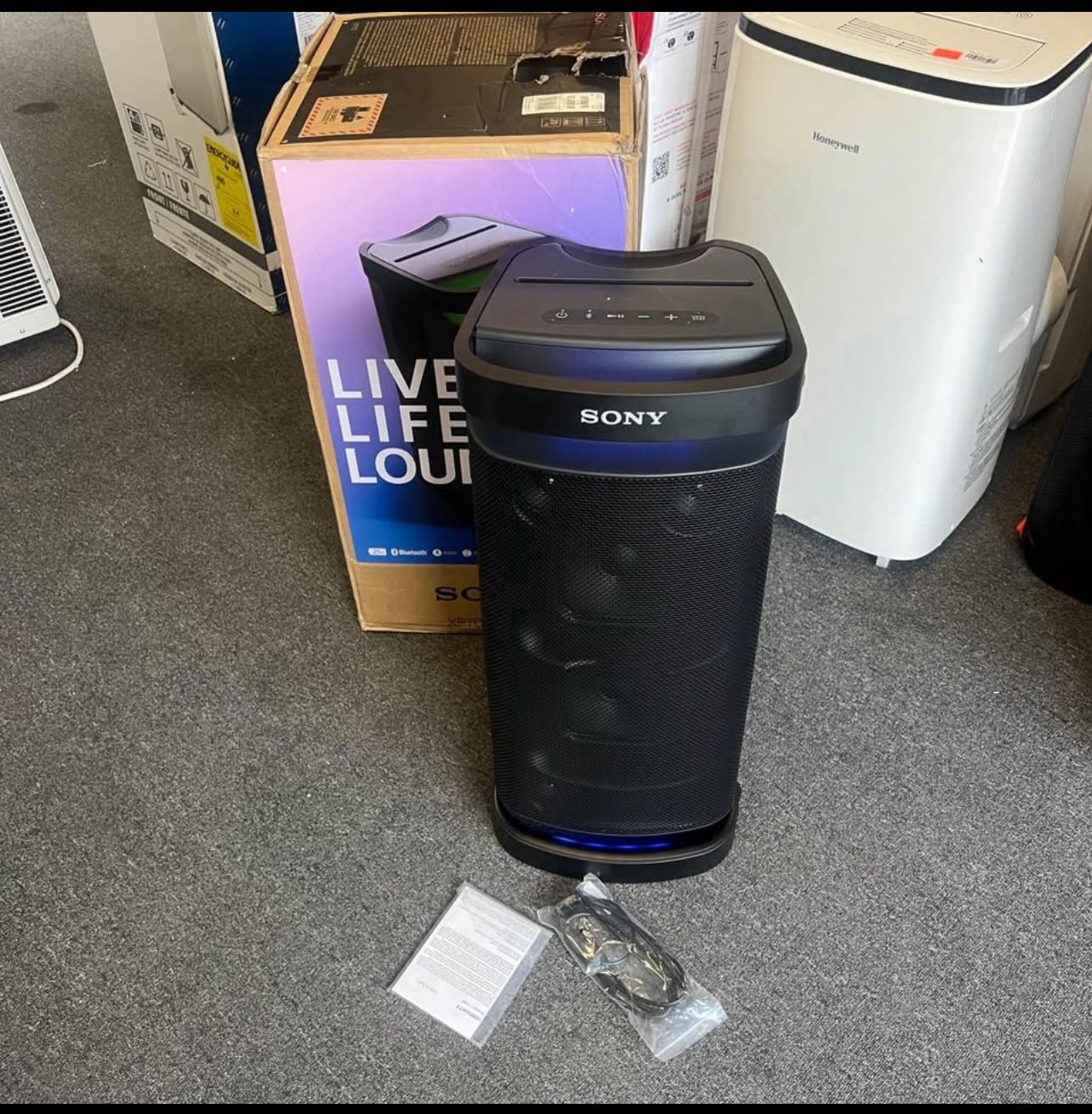 Sony SRS-XP700 Portable Bluetooth Speaker